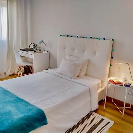 Comfortable Bedrooms In With River View * Almada